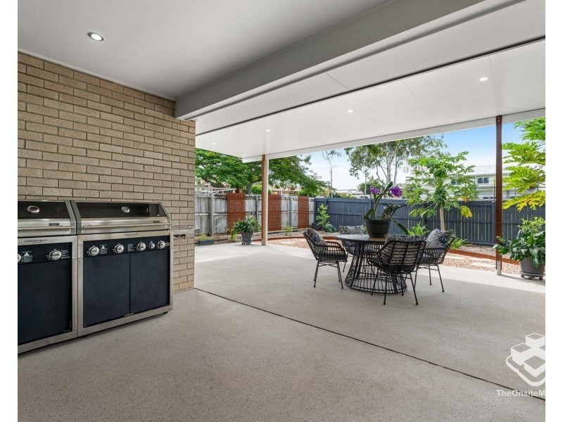 20 Roberts Street, Wellington Point QLD 4160