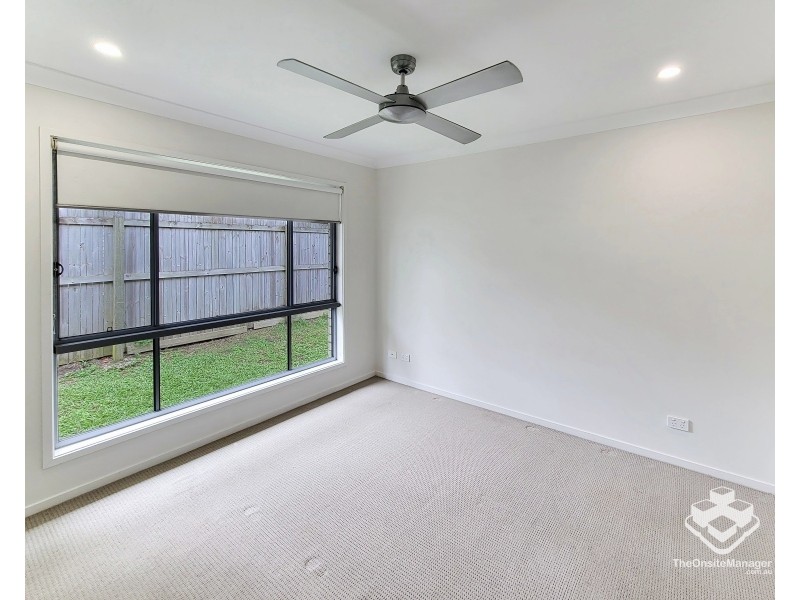 76 Dixon Drive, Pimpama QLD 4209
