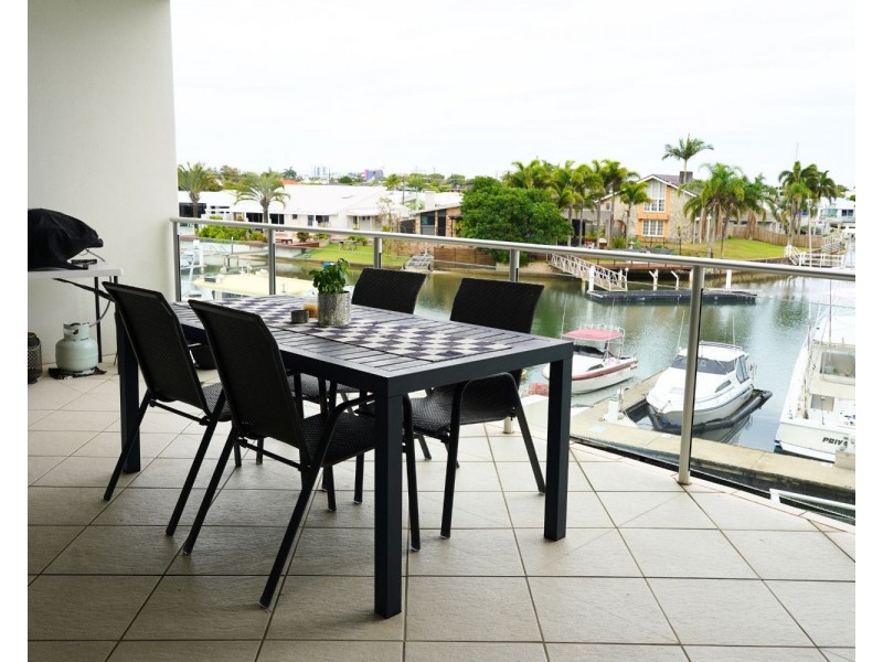 207/11 Nicklin Way, Buddina QLD 4575