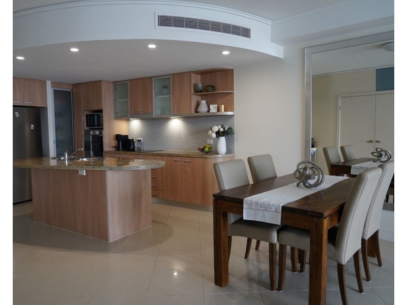 207/11 Nicklin Way, Buddina QLD 4575
