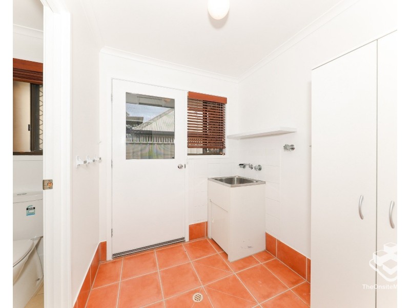 4 Jennifer Street, Birkdale QLD 4159