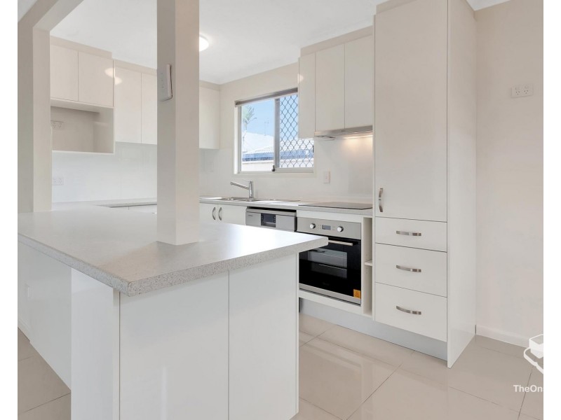 3 Iando Street, Coombabah QLD 4216