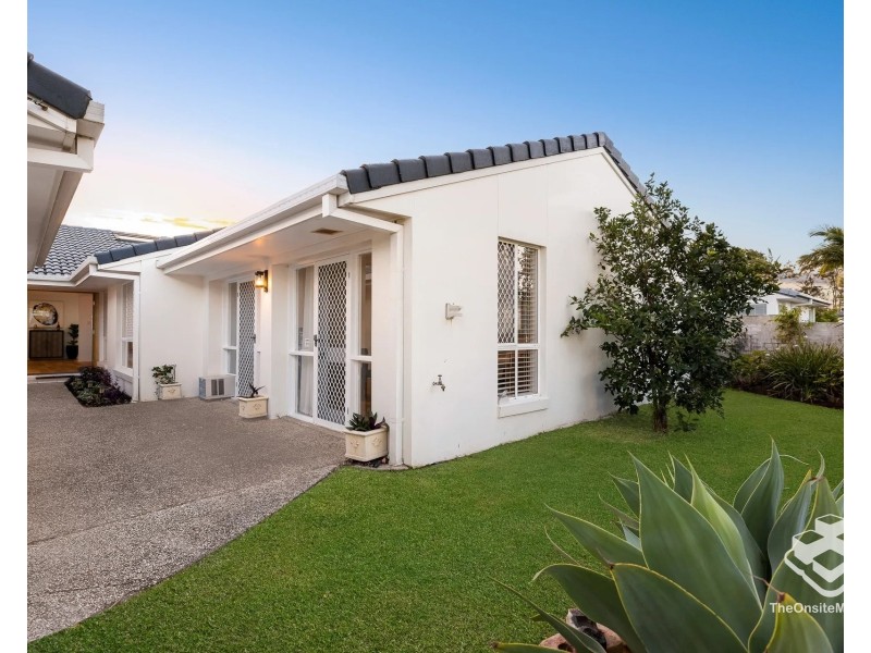 3 Key Biscayne, Clear Island Waters QLD 4226