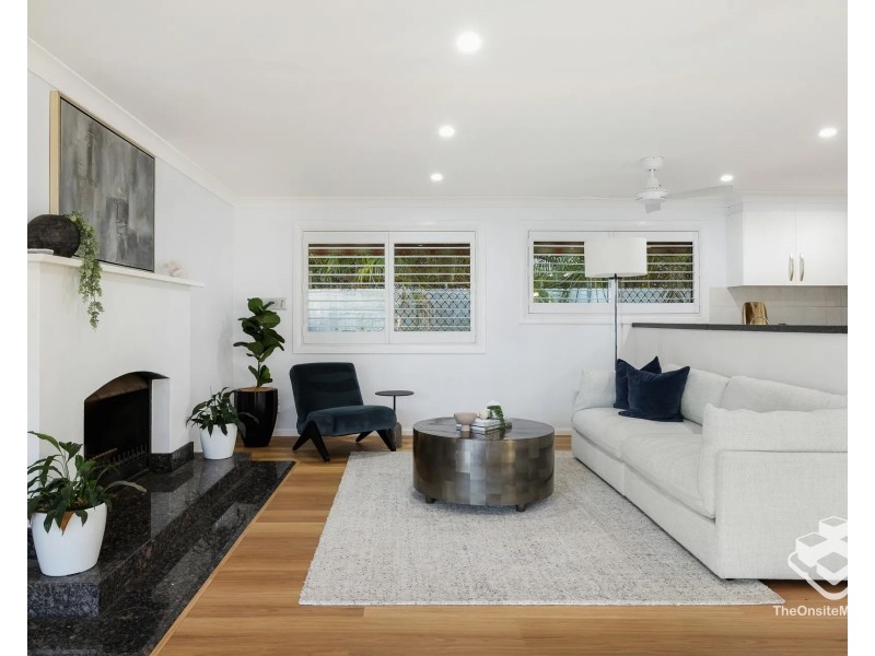 3 Key Biscayne, Clear Island Waters QLD 4226