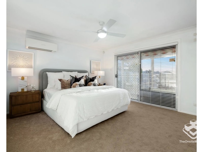 3 Key Biscayne, Clear Island Waters QLD 4226