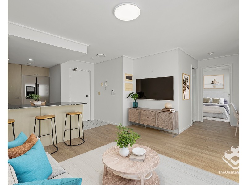 63/4 Grand Parade, Kawana Island QLD 4575