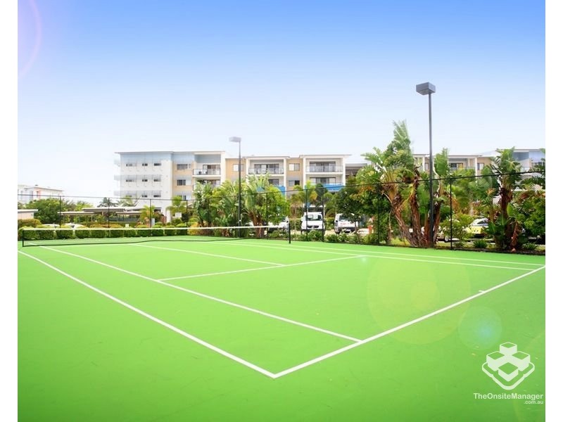 63/4 Grand Parade, Kawana Island QLD 4575