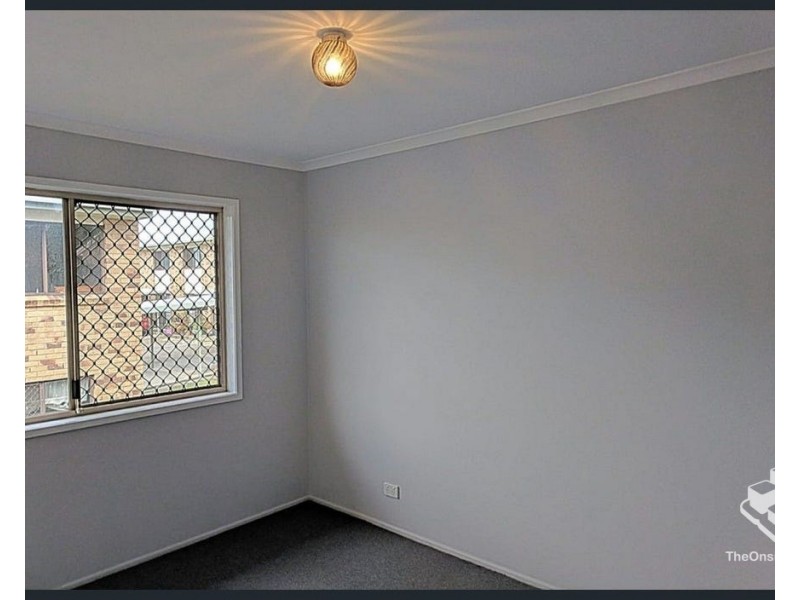 4/38 Defiance Road, Logan Central QLD 4114