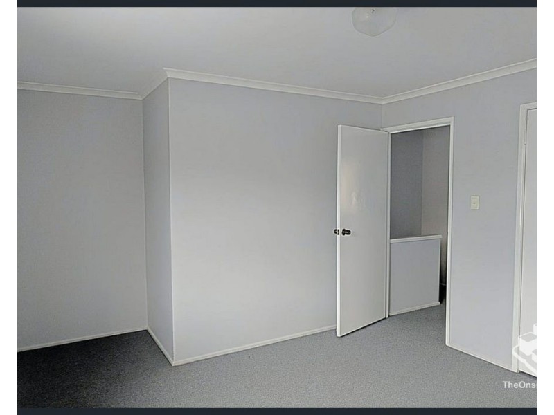 4/38 Defiance Road, Logan Central QLD 4114