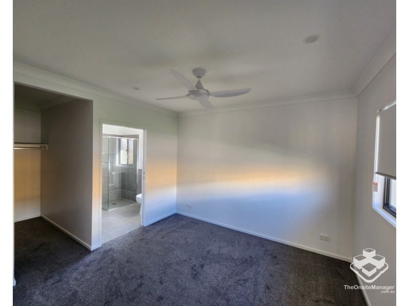 111 Guroman Drive, Greenbank QLD 4124