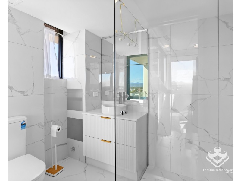 ID:21181745/54 Hooker Boulevard, Mermaid Waters QLD 4218