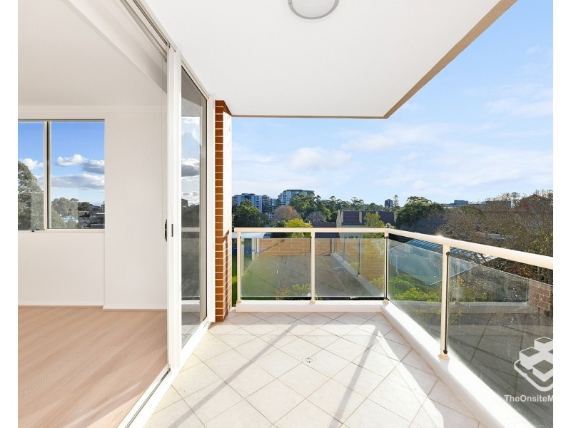 114/14-18 Thomas Street, Waitara NSW 2077