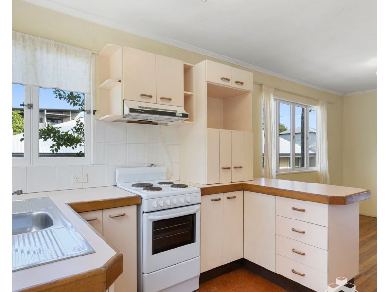 33 Beverley Street, Morningside QLD 4170