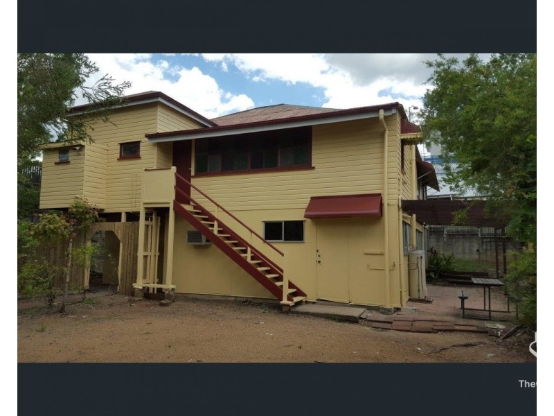 19 Railway Avenue, Indooroopilly QLD 4068