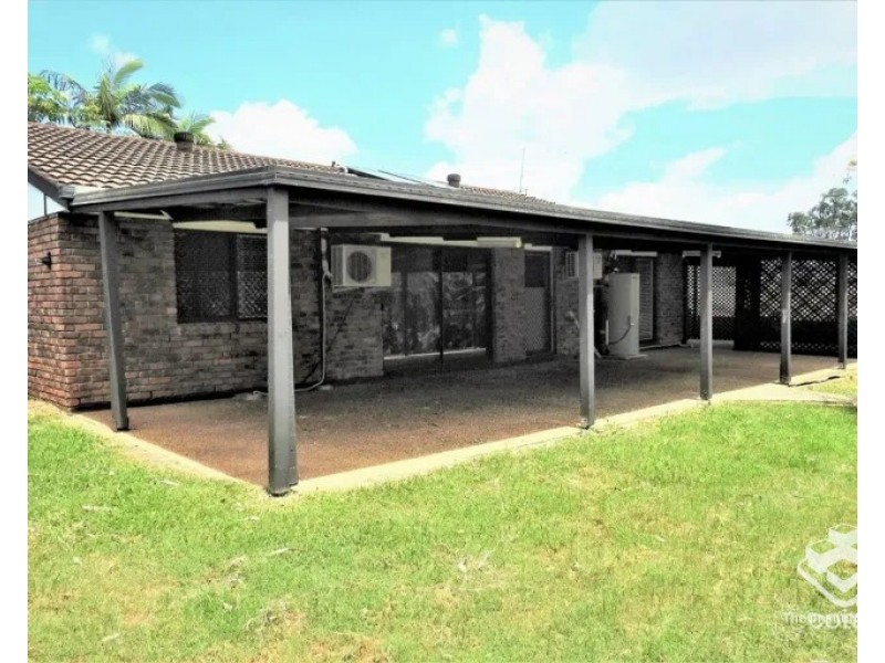 2 Blackthorn Crescent, Shailer Park QLD 4128