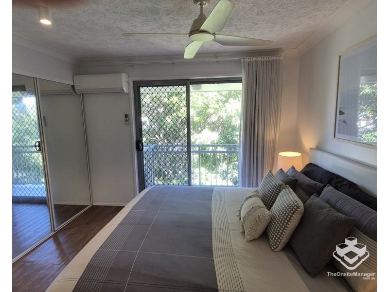 ID:21181910/1880 Gold Coast Highway, Burleigh Heads QLD 4220