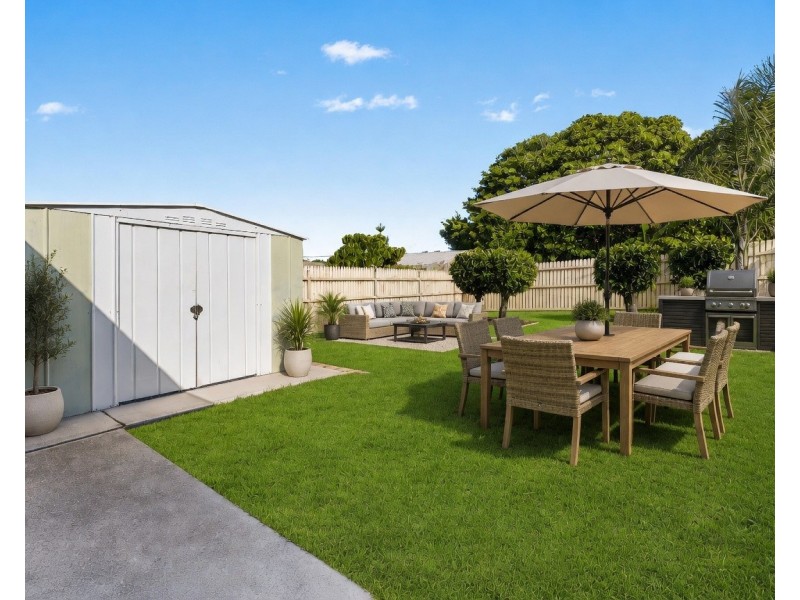33 Dover Road, Margate QLD 4019