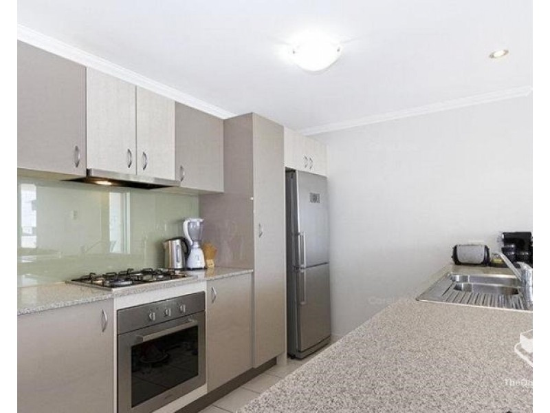 ID:21182007/95 Clarence road, Indooroopilly QLD 4068