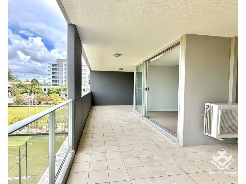 ID:21182007/95 Clarence road, Indooroopilly QLD 4068