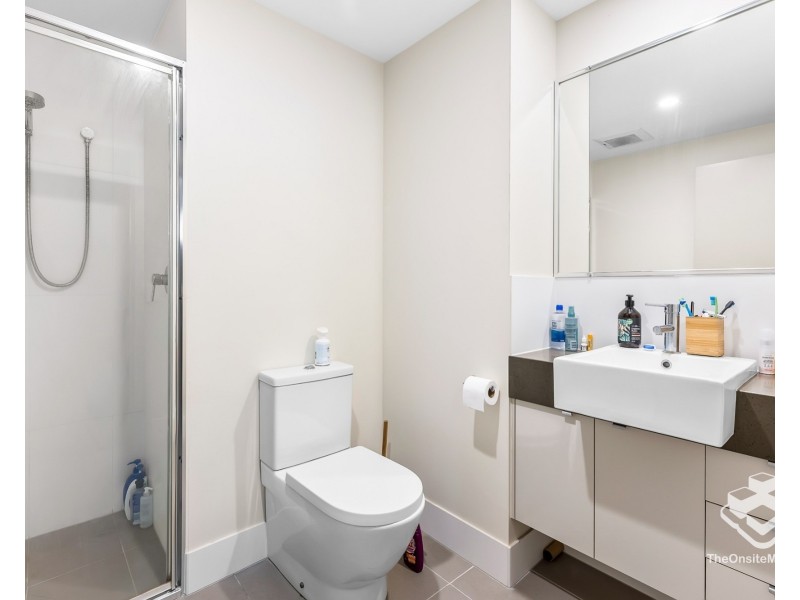 ID:21182022/14 Gallway Street, Windsor QLD 4030