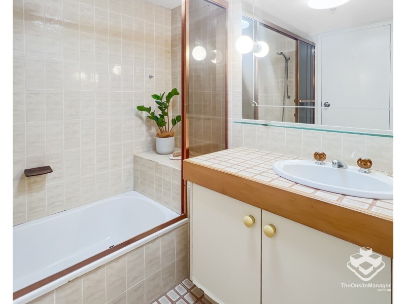 ID:21182077/45 Hayle Street, Burleigh Heads QLD 4220