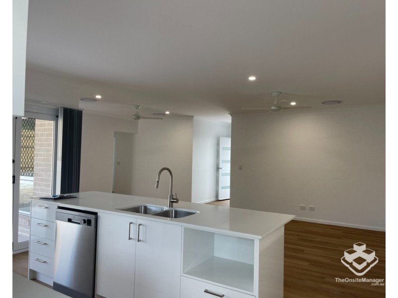 4 Cottee Court, Urraween QLD 4655