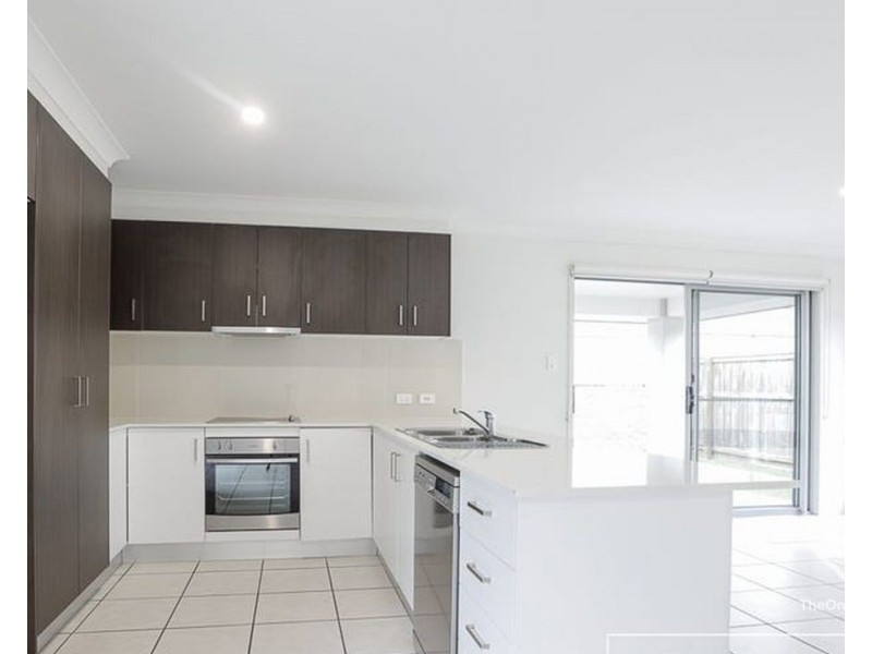 10 Affinity Way, South Ripley QLD 4306