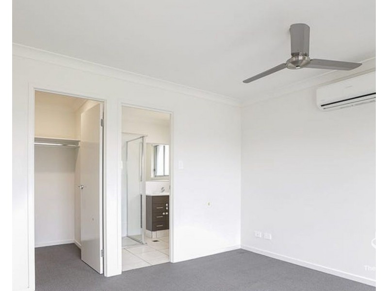 10 Affinity Way, South Ripley QLD 4306