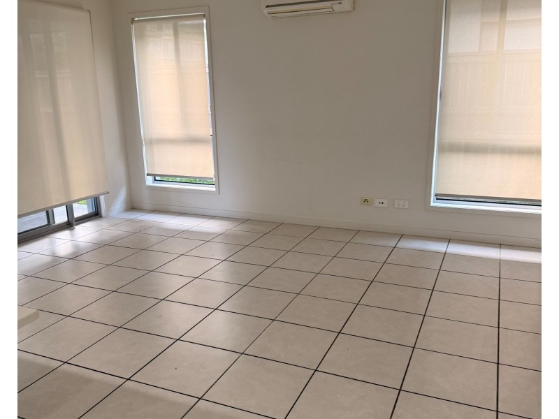 10 Affinity Way, South Ripley QLD 4306