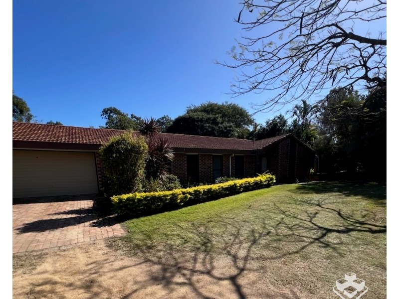 9 Shirley Street, Redbank Plains QLD 4301