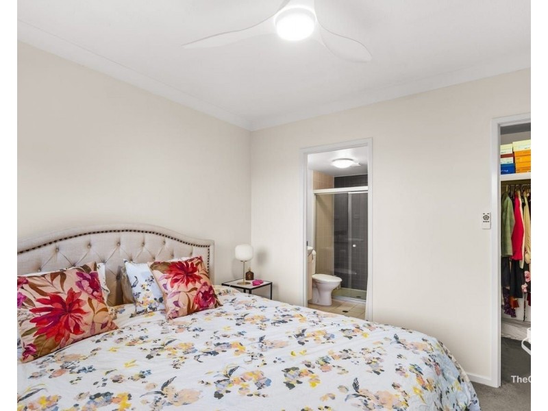 37/70 Norman Crescent, Norman Park QLD 4170