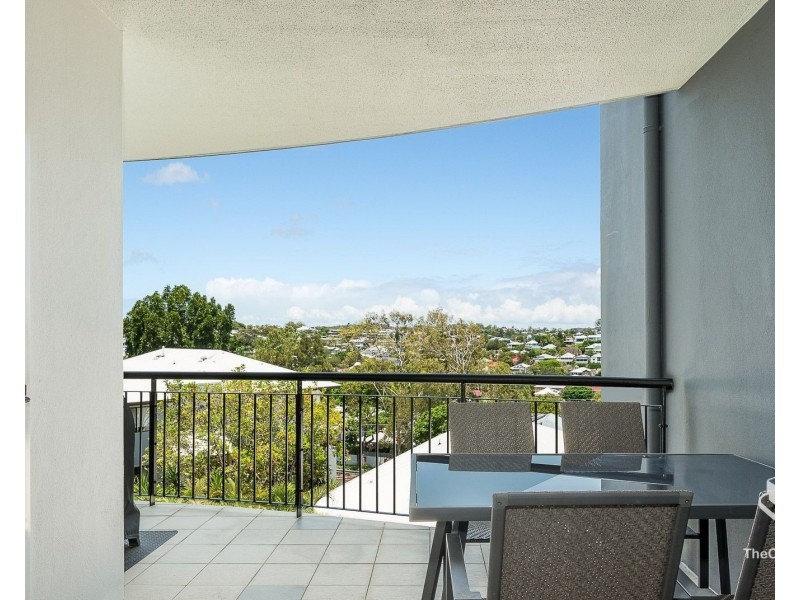 37/70 Norman Crescent, Norman Park QLD 4170