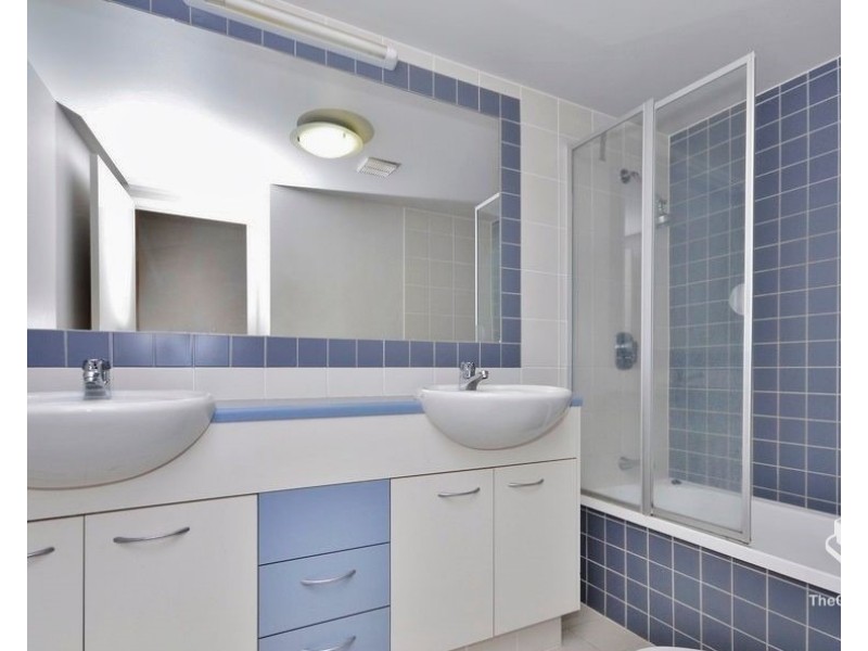 37/70 Norman Crescent, Norman Park QLD 4170