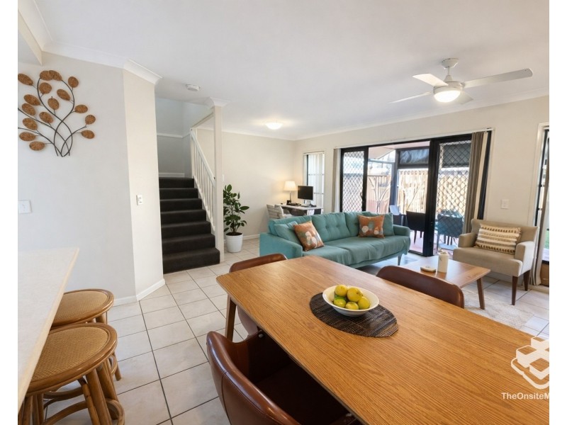 13/2 Springhill Drive, Sippy Downs QLD 4556