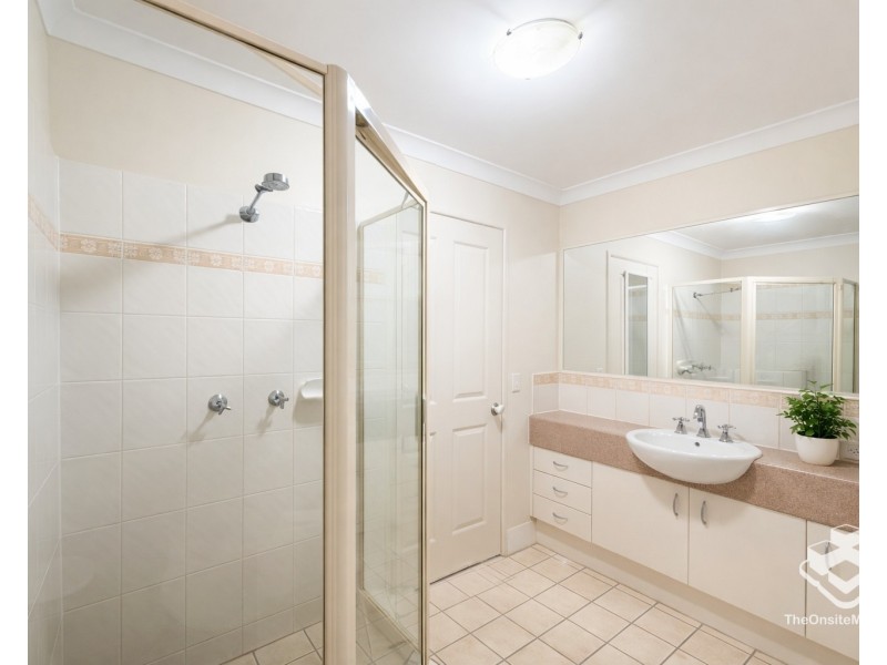 13/2 Springhill Drive, Sippy Downs QLD 4556