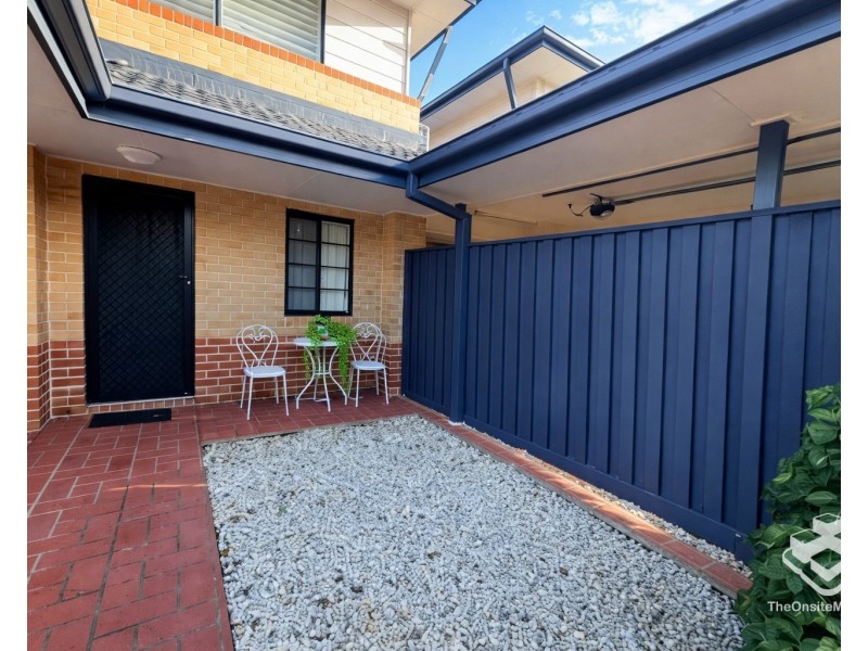 13/2 Springhill Drive, Sippy Downs QLD 4556