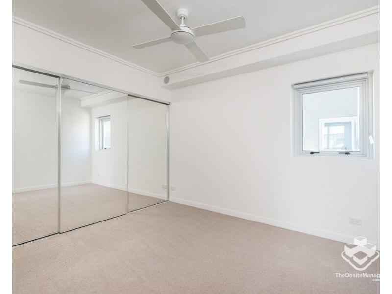 ID:21182337/113 Commercial Road, Teneriffe QLD 4005