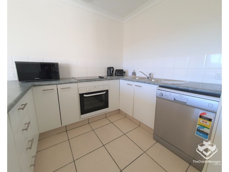 6 Crestridge Crescent, Oxenford QLD 4210