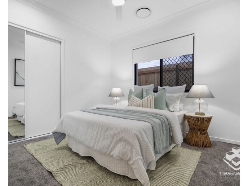 70 Redcomb Drive, Park Ridge QLD 4125