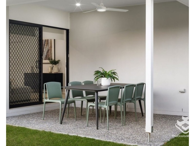 70 Redcomb Drive, Park Ridge QLD 4125