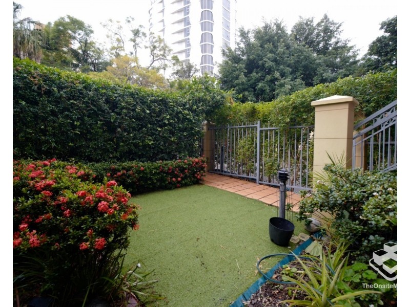 ID:21182402/139 Macquarie Street, St Lucia QLD 4067