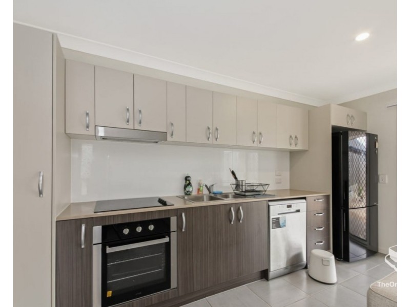 U2/15 Junction Drive, Redbank Plains QLD 4301