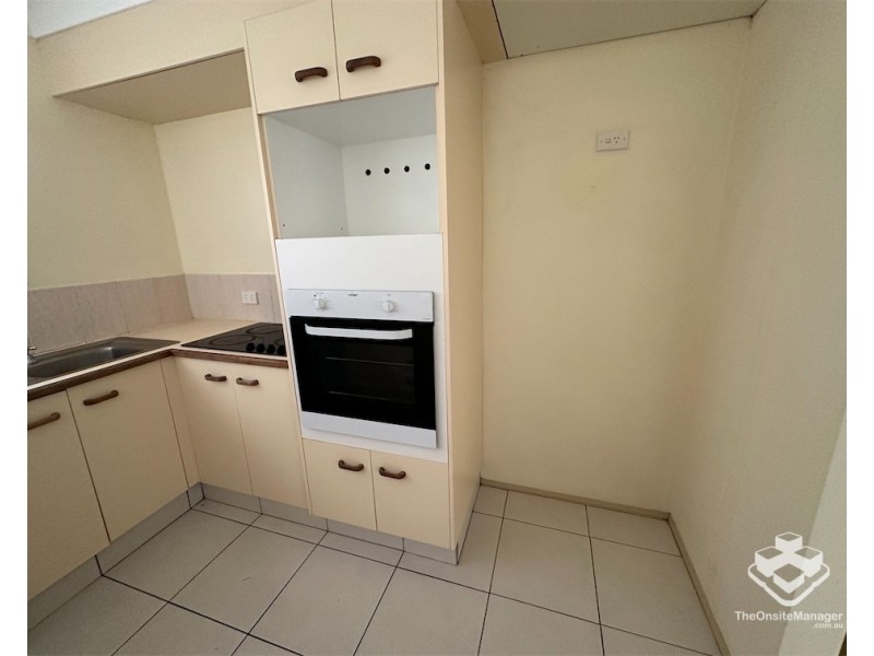 ID:21182497/97 Edmund Rice Drive, Southport QLD 4215