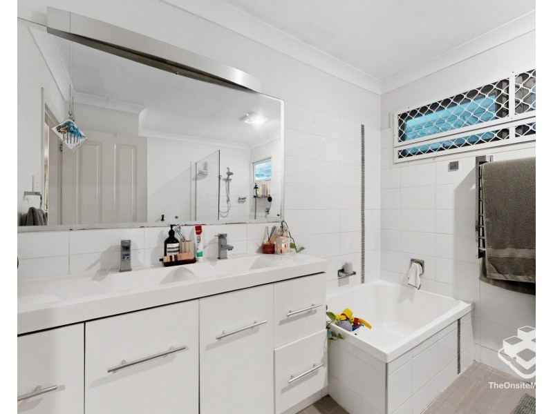 22 Blackwood Road, Geebung QLD 4034