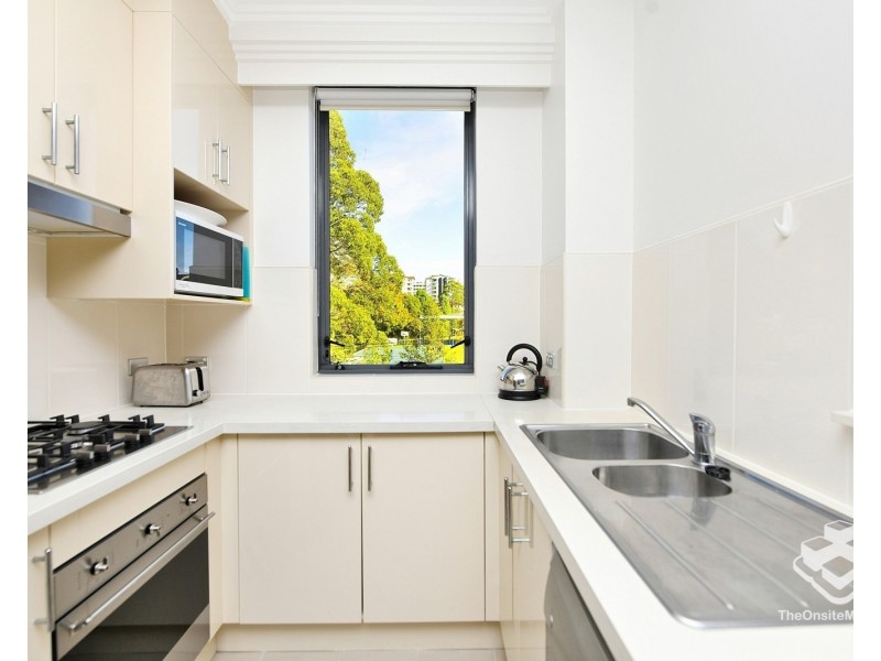 ID:21182527/8-12 Thomas Street, Waitara NSW 2077