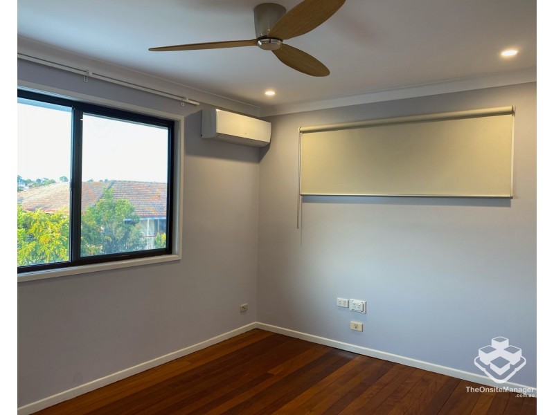 10 Fenimore Street, Wishart QLD 4122