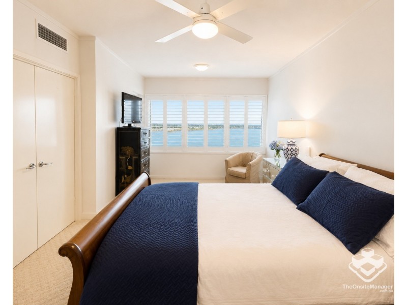 ID:21182727/326 Marine Parade, Labrador QLD 4215