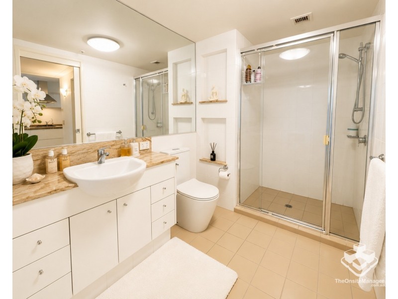 ID:21182727/326 Marine Parade, Labrador QLD 4215
