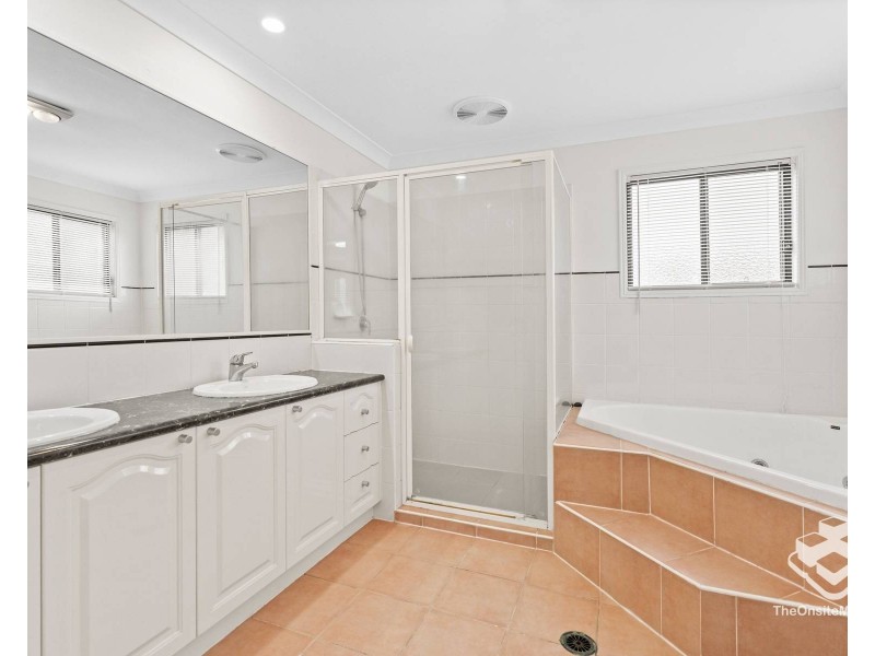 6/588 Musgrave Road, Robertson QLD 4109