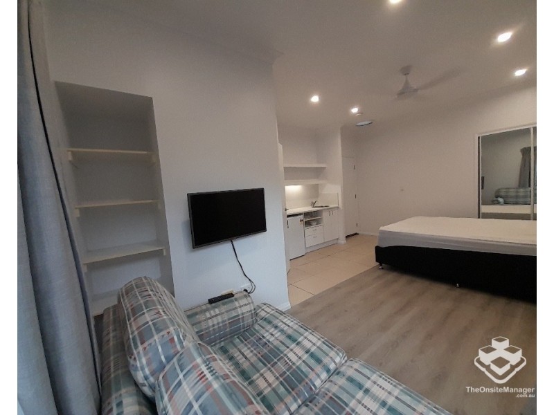 8A/8 Hinley Avenue, Maroochydore QLD 4558